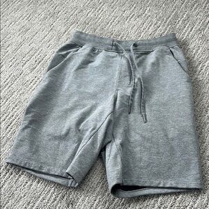Men’s Lululemon athletic shorts